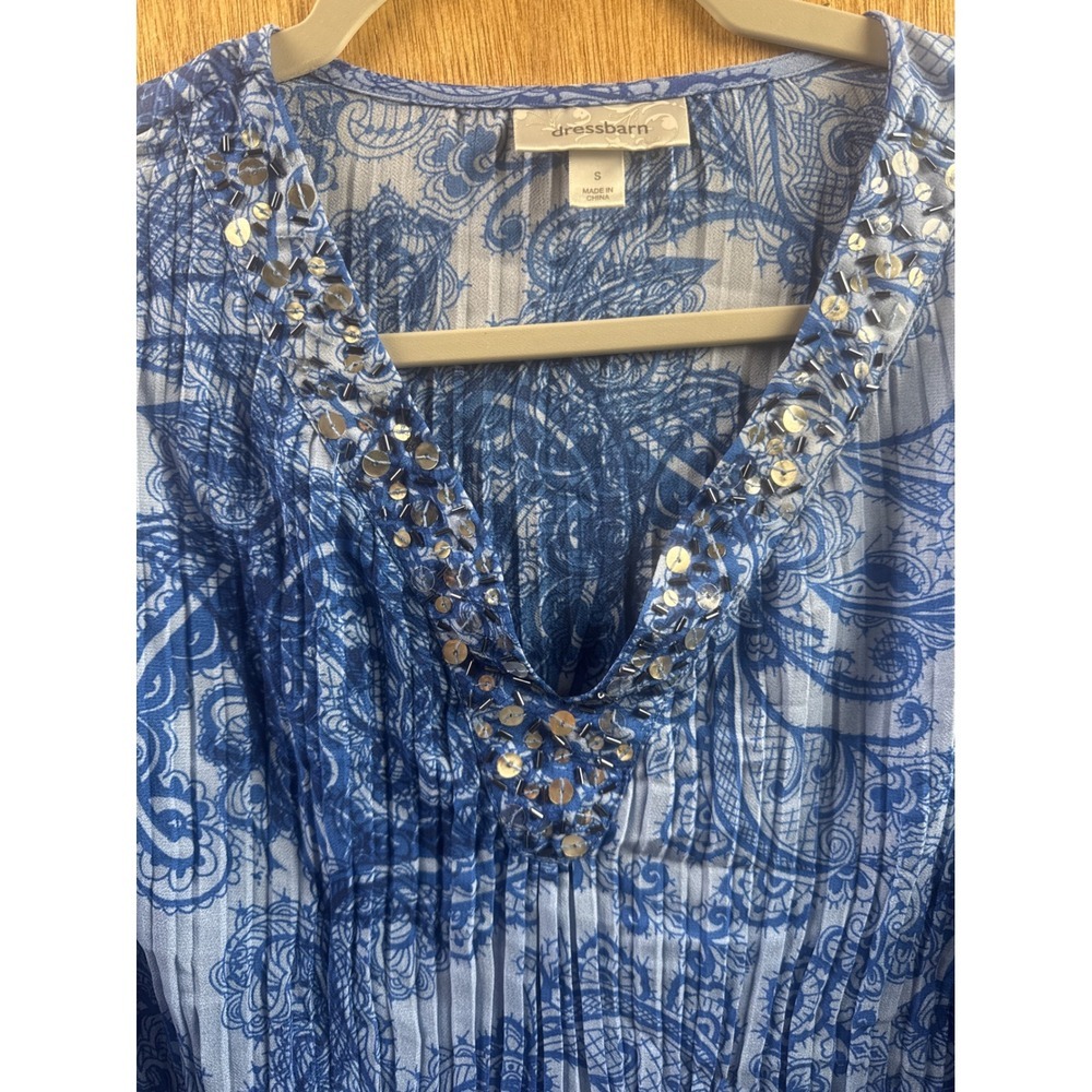 DressBarn Blouse Top Womens Size S Blue Ombre Paisley Sequin 3/4 Sleeve Pleated - Picture 4 of 8